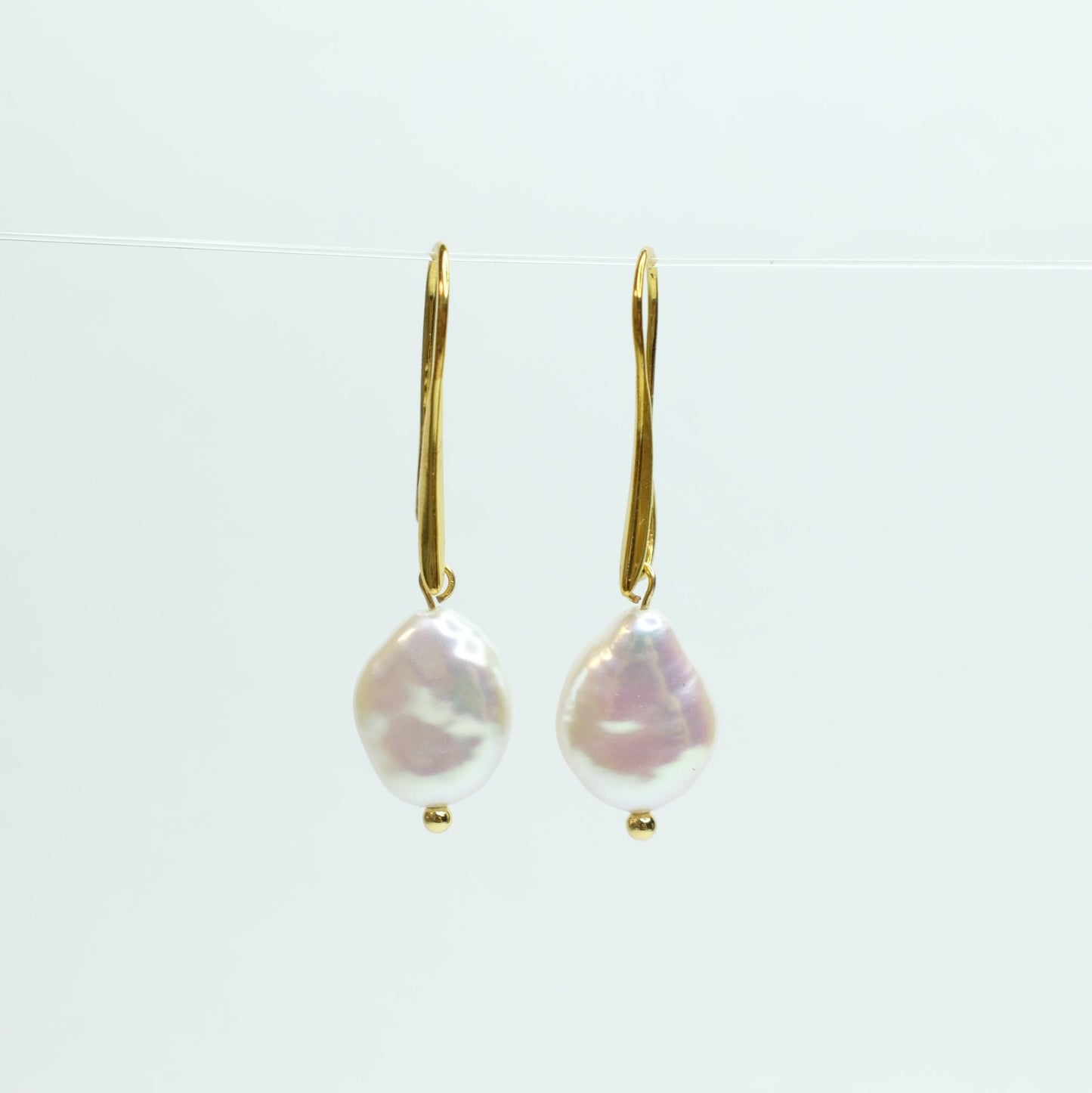 Drop Pearl Earring