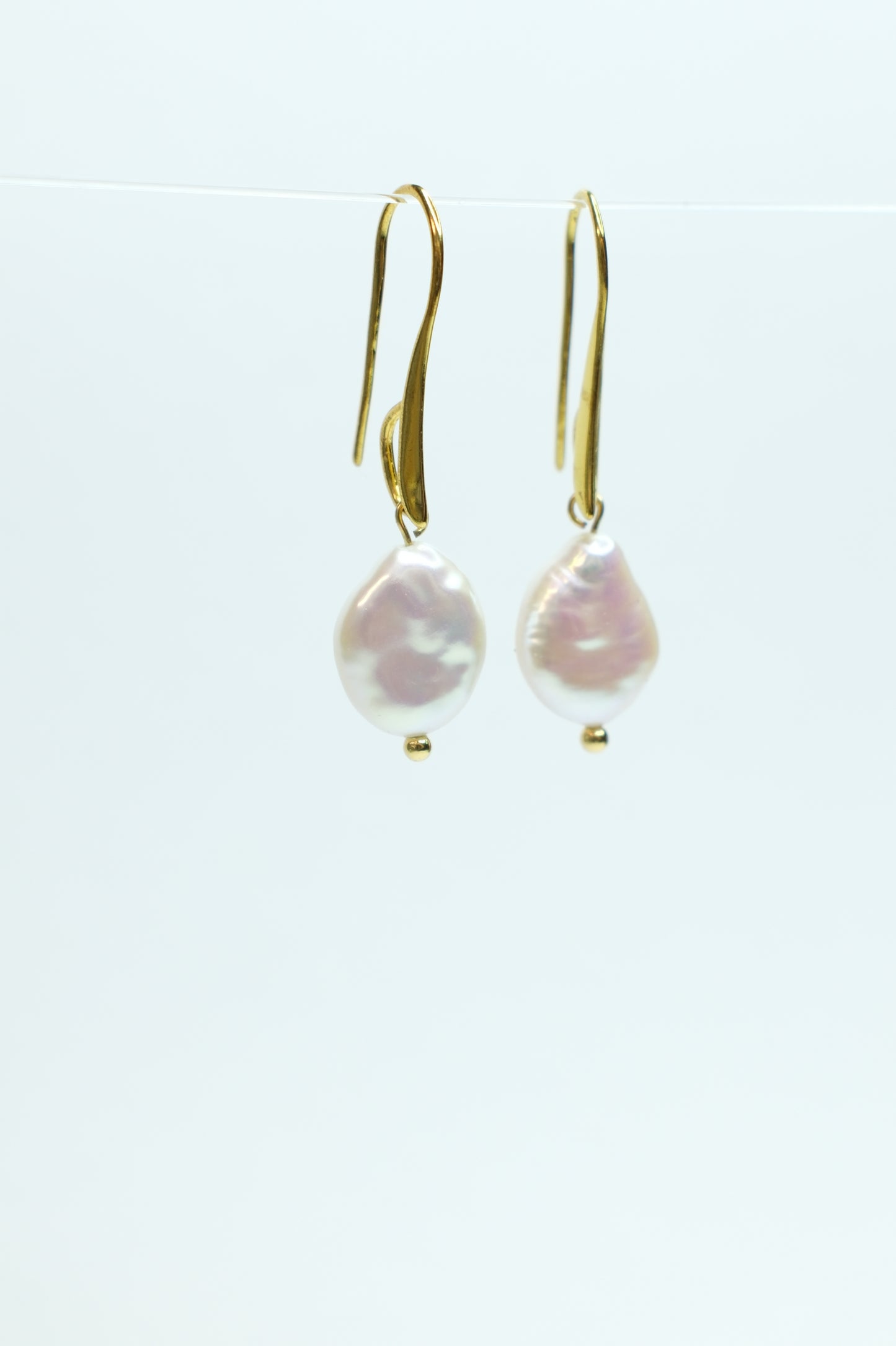 Drop Pearl Earring