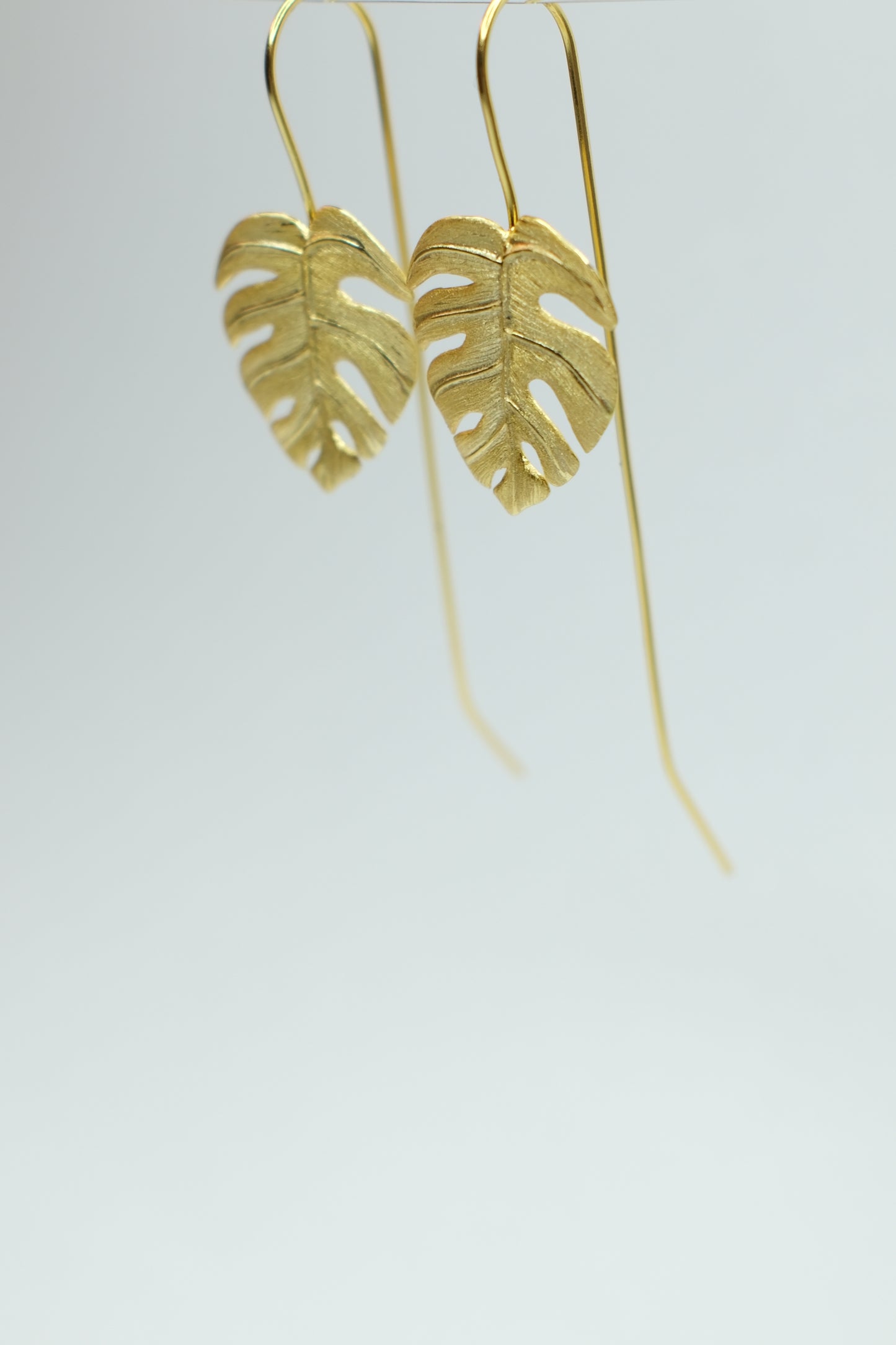 Monstera Leaf Earring