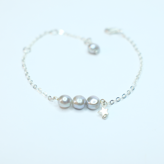 Baroque Silver Pearl Bracelet