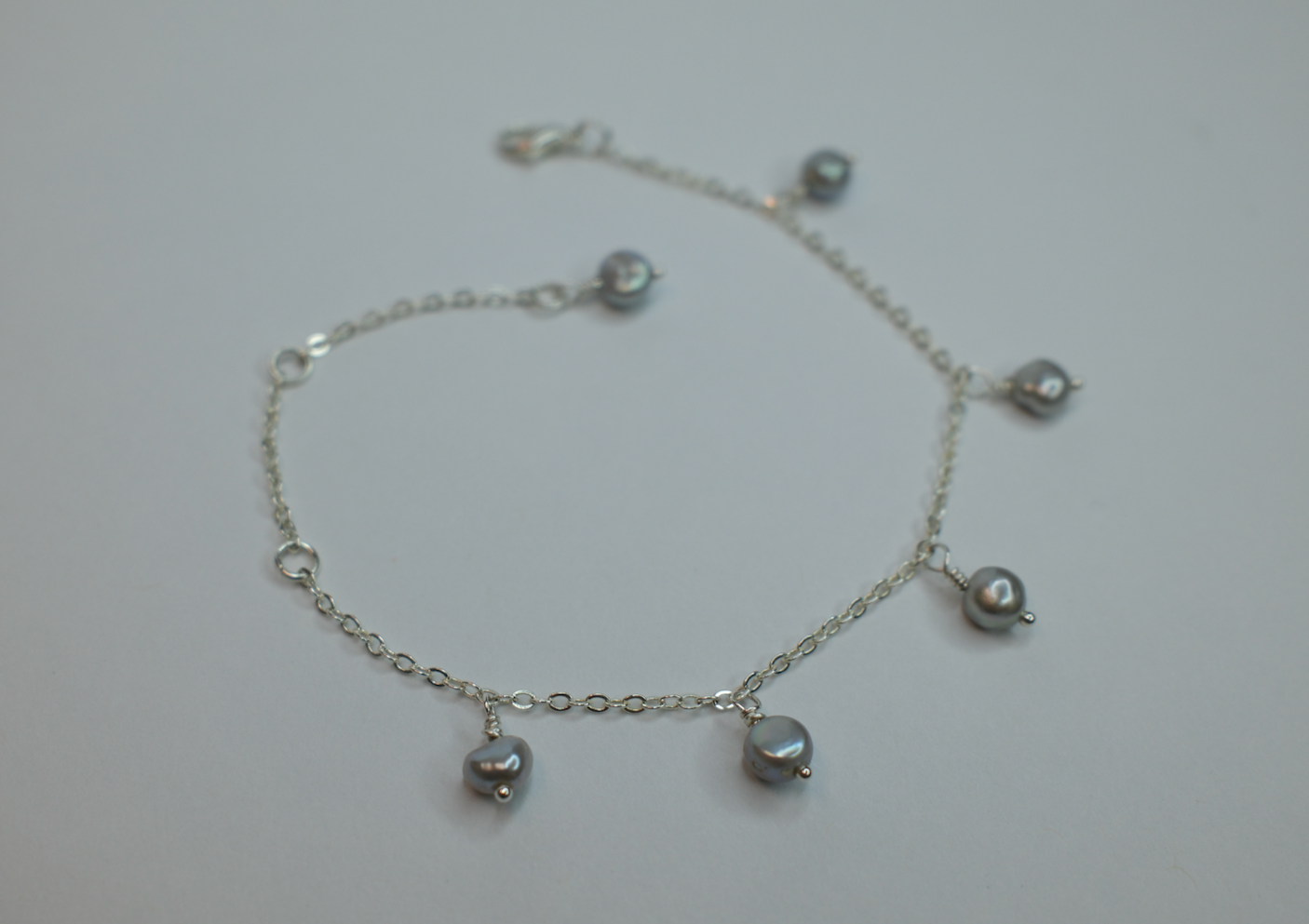 Silver Bracelet with pearls - Luna's collection