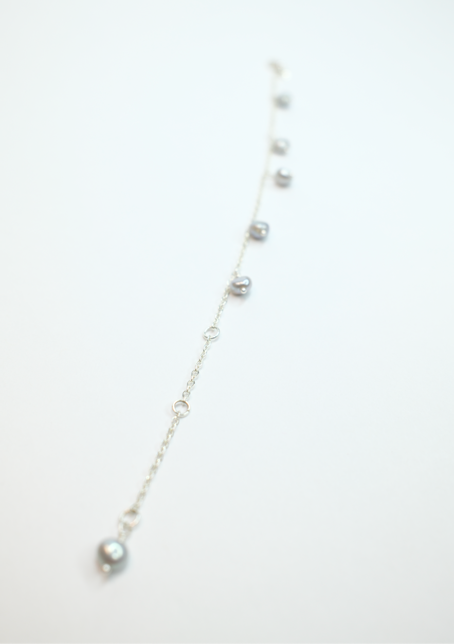 Baroque Silver Pearl drop Necklace