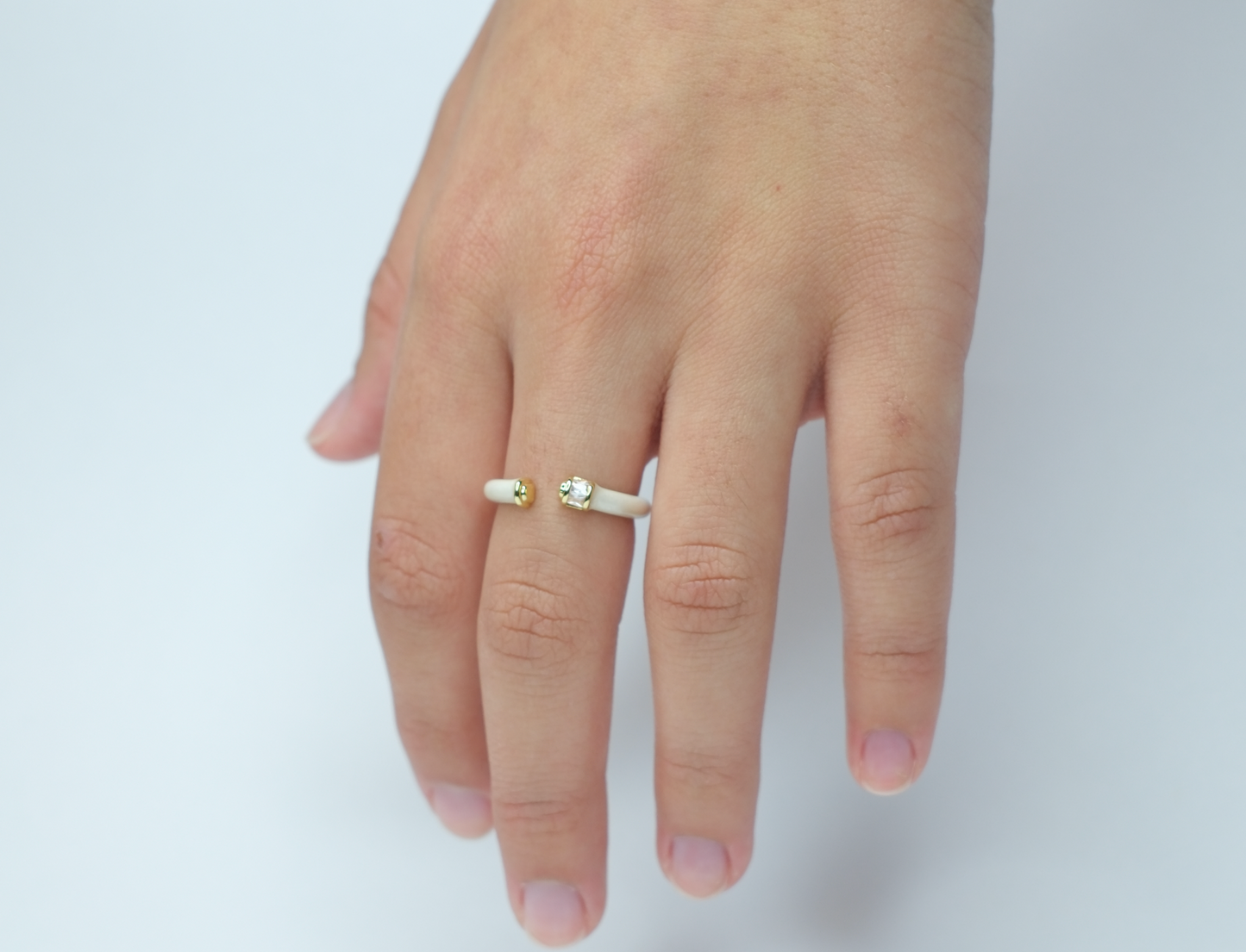 Enamel open ring