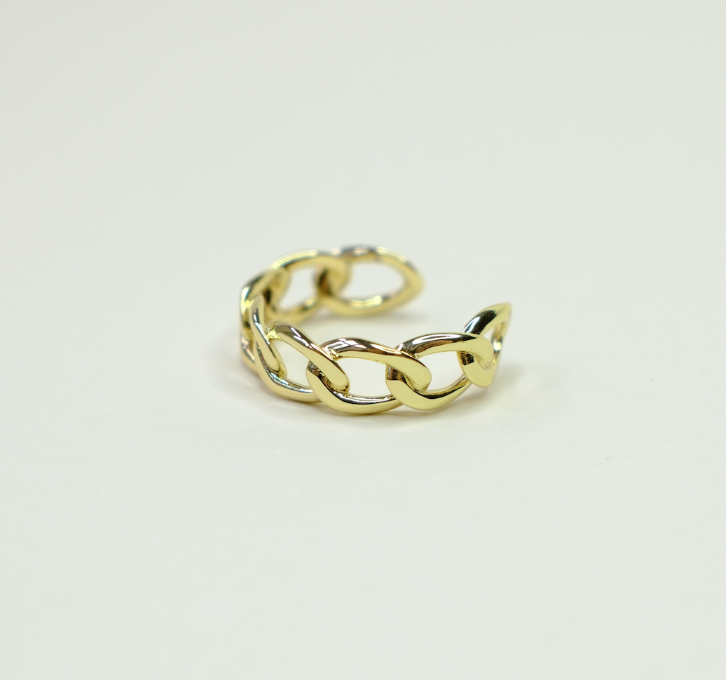 Adjustable linked ring